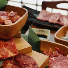 Yue Niu Ren Buffet Charcoal Grill Wagyu and Exquisite Japanese Cuisine User Photo