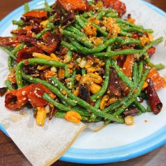 范怀梦烧鸽(龙堤岛店) User Photo