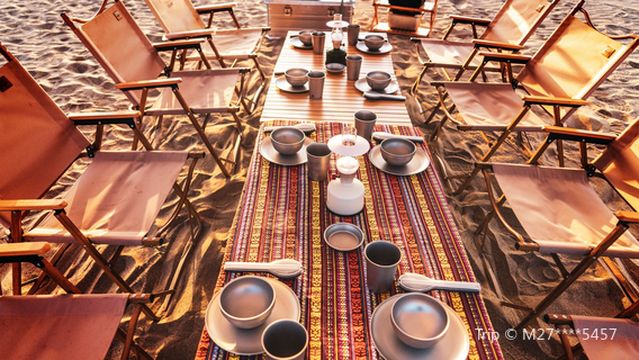 Dunhuang Wild Desert Camping Base