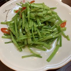 SHI PING JIU JIA User Photo