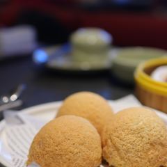 蝴蝶里·粤式点心·乳鸽(长宁来福士店) User Photo