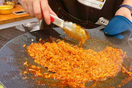 王妃家年糕火鍋炸雞 （中防萬寶城店）