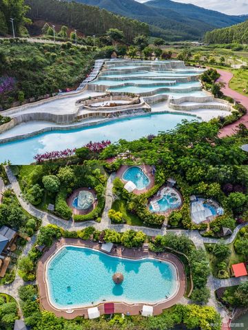 Shiwan Dashan Hot Spring