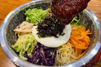 黄锦城韩式烤肉