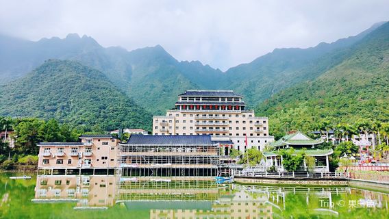 Lianhuashan Forest Park