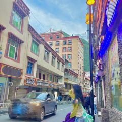 兴雅川菜馆(雅江店) User Photo