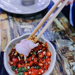 红翻天美食城 User Photo
