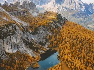 Popular Fall Viewing Attractions in Veneto