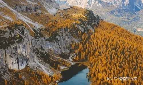 多洛米蒂山脈