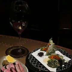 Hundo Lounge Izakaya ảnh của người dùng