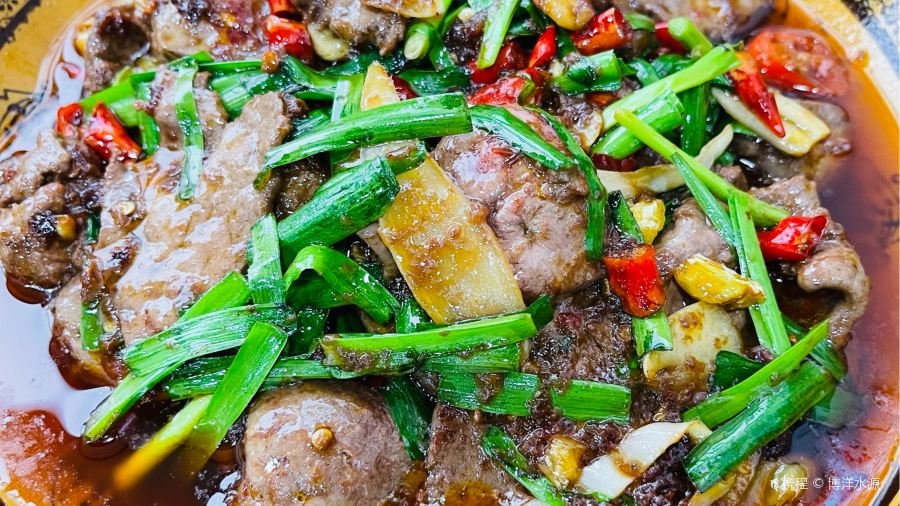 王记翘脚牛肉(雅丽苑店)