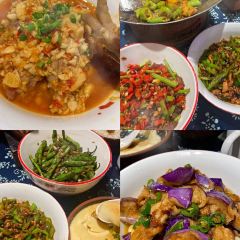德小钵·肥肠馆(金钻店) User Photo
