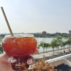 REPUBLIC 여행 사진