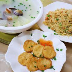 领鲜一家饭店(沙滩全海景一号店) User Photo