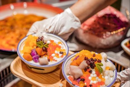 味舵主重庆火锅(青果路店)