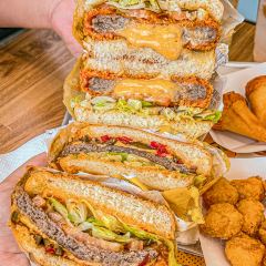 沙朗阿甘鲜肉汉堡(人民公园店) User Photo