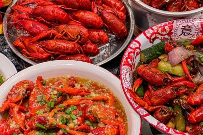 四毛龙虾(世欧店)