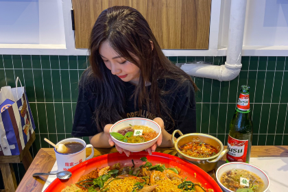 文立新·冒烤鸭麻辣烫(国贸360店)