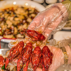 螺丝找虾(1912店) User Photo