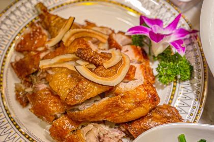 YAN JIANG HAINAN CUISINE