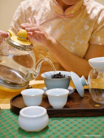 拾久涧茶楼 (Xujiahui District, Shanghai) - Restaurant Reviews