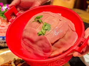 Zhoushixiong Hot Pot (Jie fang bei Main Store)
