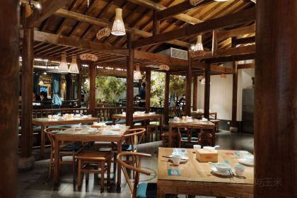 同源茂饭庄(宝龙广场店)