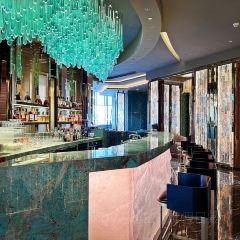 YI LOUNGE User Photo