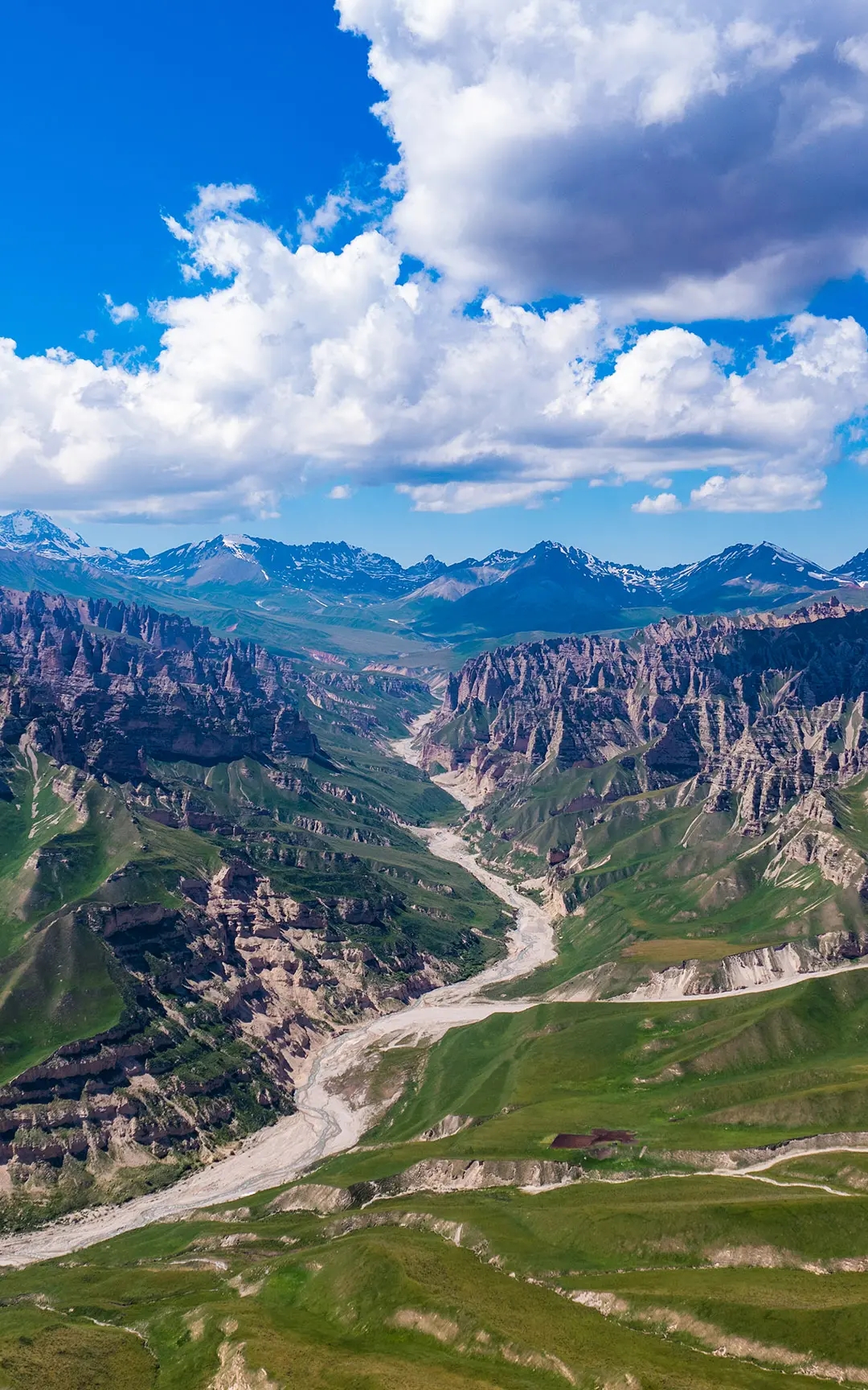 Tianshan Stone Forest - 운영 시간, 후기 & 사진 [2024년] | Trip.com Tianshan Stone Forest - 운영 시간, 후기 & 사진 [2024년]... 