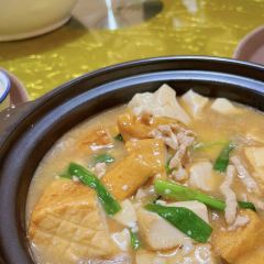 醉具人气餐厅(峰林晓镇店) User Photo