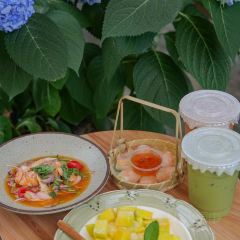 小芒一夏 User Photo