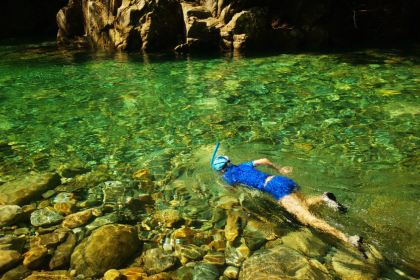 石门台小水洞农庄