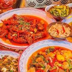 鱼探花烤鱼烧烤酒肆(跃进路1958店) User Photo