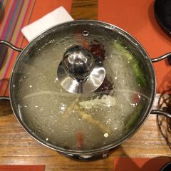 半山音乐餐厅(抚仙湖太阳山小镇店) User Photo