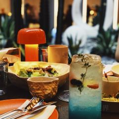 落日餐吧·餐酒吧(邛崃店) User Photo