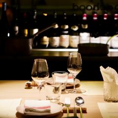 Neighborhood 여행 사진