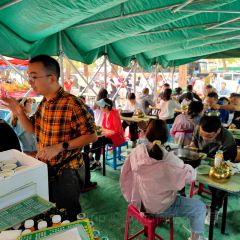 伊布拉特色炕锅 여행 사진