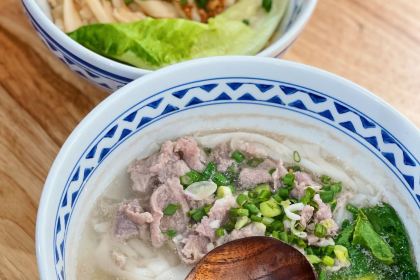 三兩粉·湖南手工米粉（印象城店）