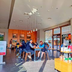 星巴克(泉州南安中骏世界城分店) User Photo