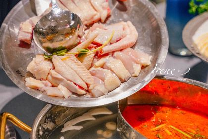 椰小鸡·椰子鸡(美兰缤纷城店)