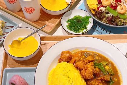 池奈·日式咖喱蛋包飯（華貿天地店）