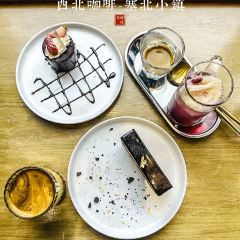 禾慕咖啡商店 User Photo