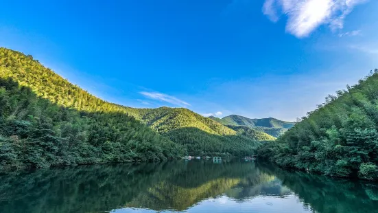 Jinghu Lake