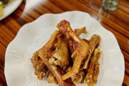 深夜食堂無骨鯽魚粥(河南岸店)