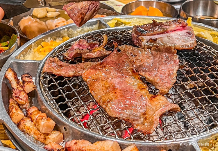 姜虎东白丁韩国传统烤肉(壹方城店) (Bao'an Central District and