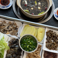 四川美味缘松茸野生菌汤 User Photo