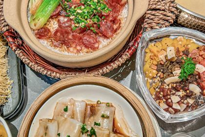 好彩猪肚鸡(中原万达店)