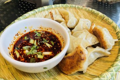 赛文烧烤(凤凰美食店)