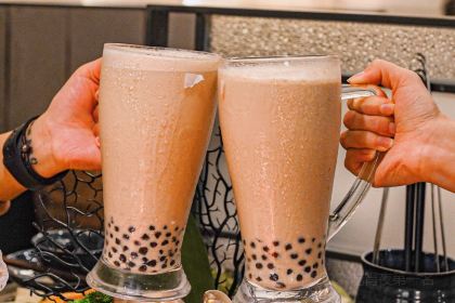 湊湊火鍋茶憩（華貿天地店）