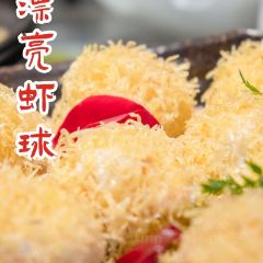 一品红养生汤煲(融汇温泉店) User Photo